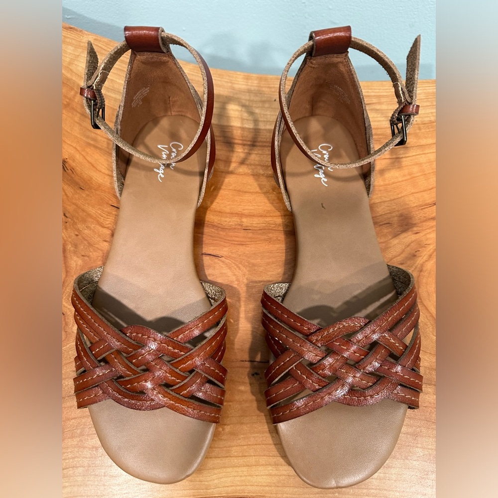 Crown Vintage Seabrylla Flat Sandals Ankle Strap Open Toe Brown Leather
